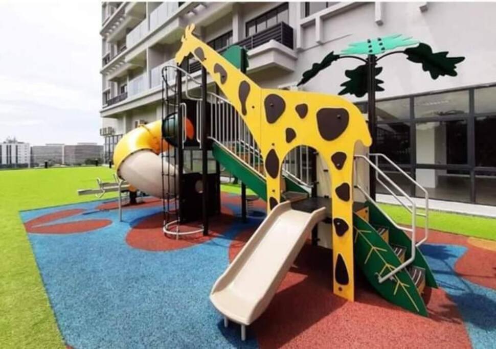 קואלה טרנגאנו D'Medina @ Icon Residence מראה חיצוני תמונה
