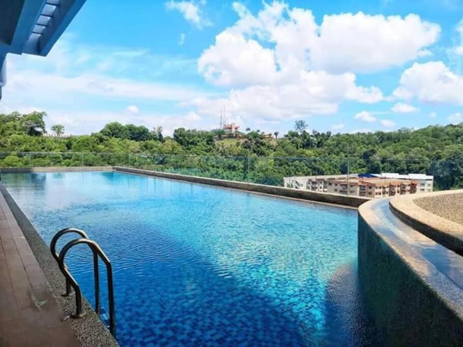 קואלה טרנגאנו D'Medina @ Icon Residence מראה חיצוני תמונה