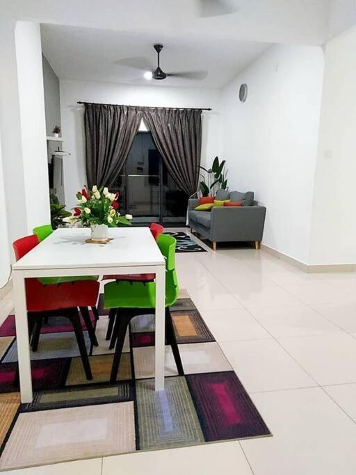 קואלה טרנגאנו D'Medina @ Icon Residence מראה חיצוני תמונה